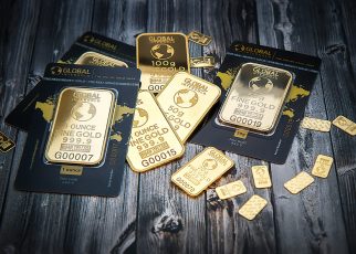 Gold Is Money Gold Bars Gold Shop  - hamiltonleen / Pixabay