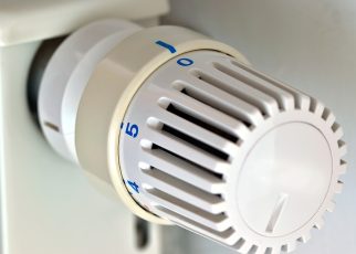 Thermostat Heating Radiator - 11082974 / Pixabay